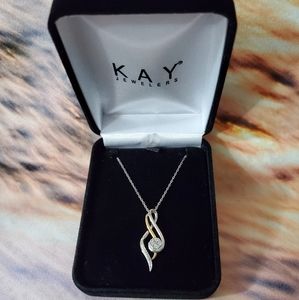 NWT Kays Necklace